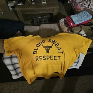 Under Armour Project Rock short  sleeve Hoodie